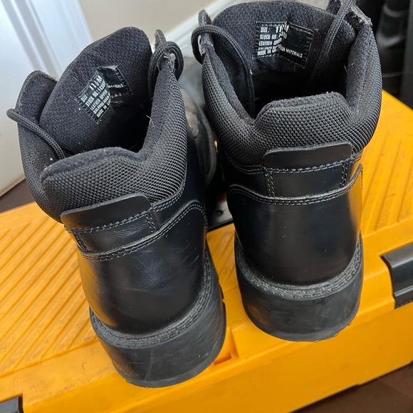 GBX Mens boots. Stylish and well made. - Picture 3 of 4